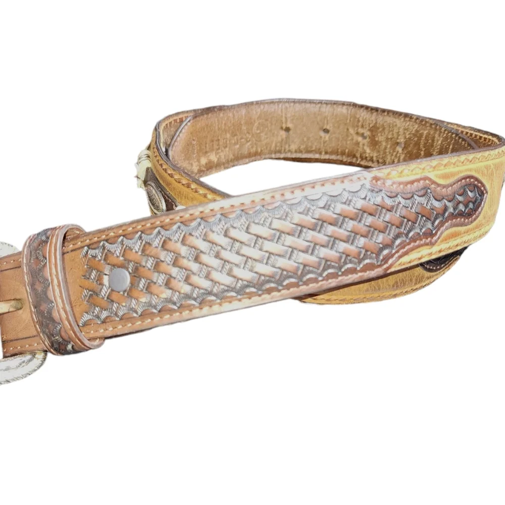 DDD 3-D Belt Southwestern Silver Tone Buckle & Concho Brown Leather Belt Size 36